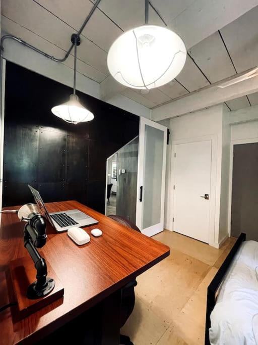 Modern House W. Fast Internet In 1 Acre Land Villa Occidental Buitenkant foto