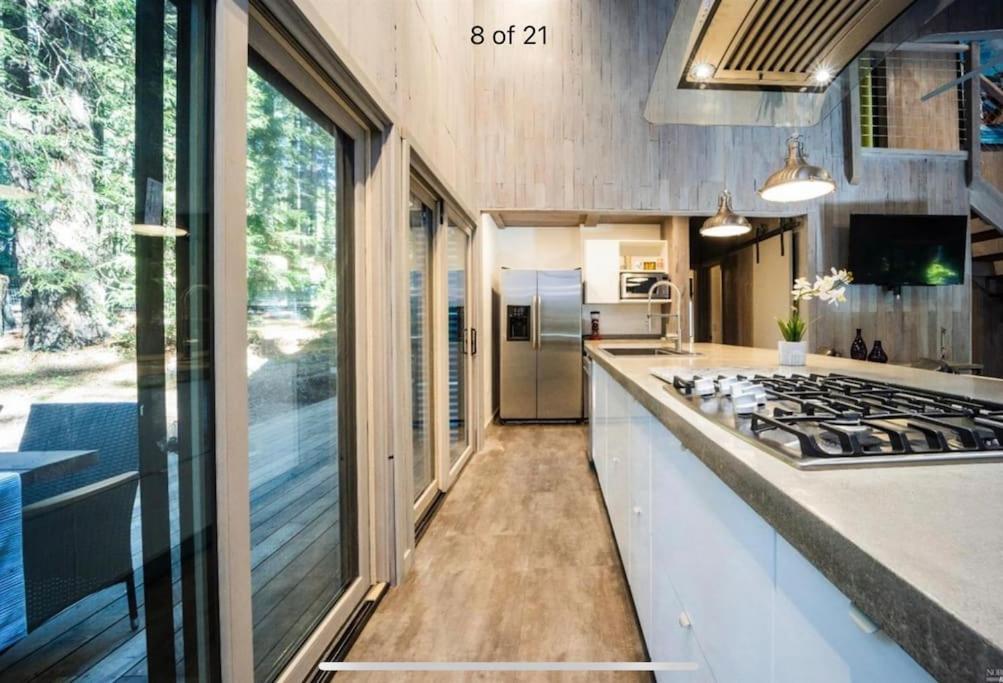 Modern House W. Fast Internet In 1 Acre Land Villa Occidental Buitenkant foto