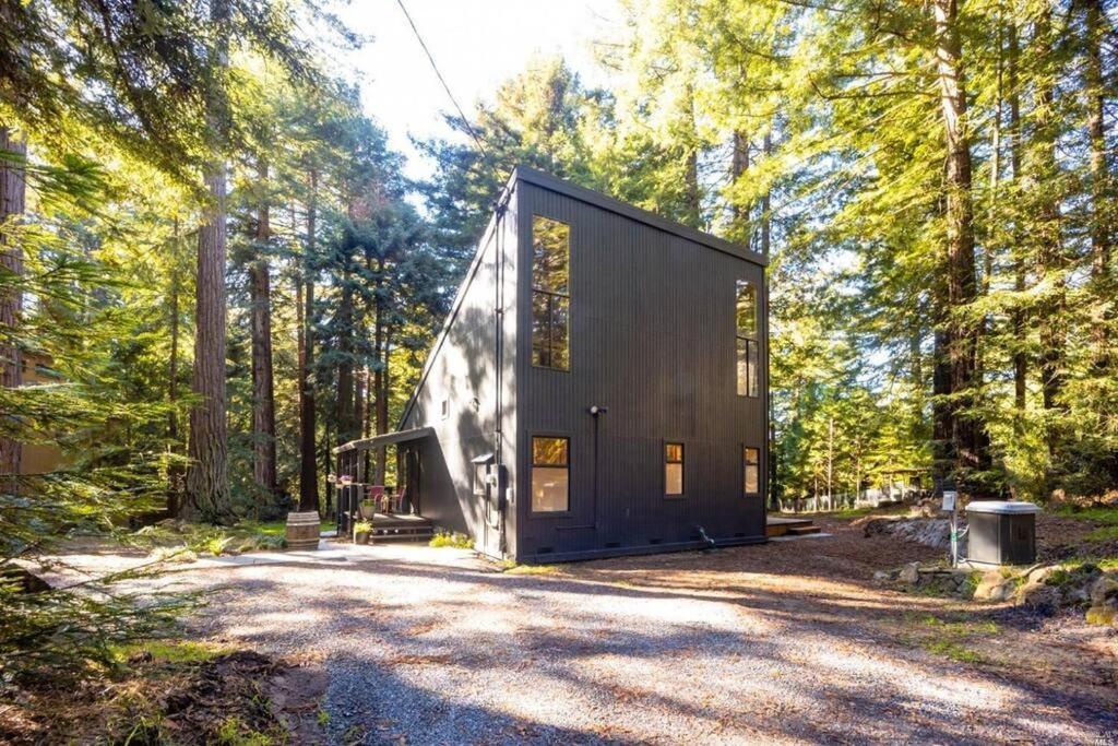 Modern House W. Fast Internet In 1 Acre Land Villa Occidental Buitenkant foto